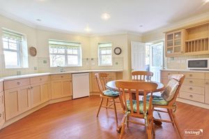 Photo 14- click for photo gallery